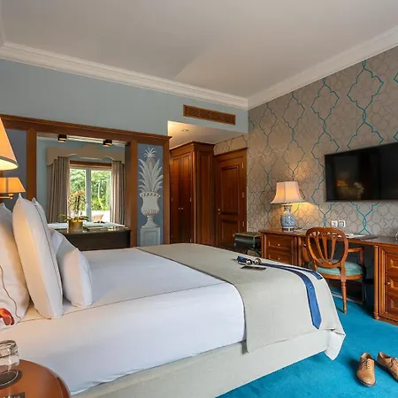 Pestana Palace & National Monument - The Leading Of The World